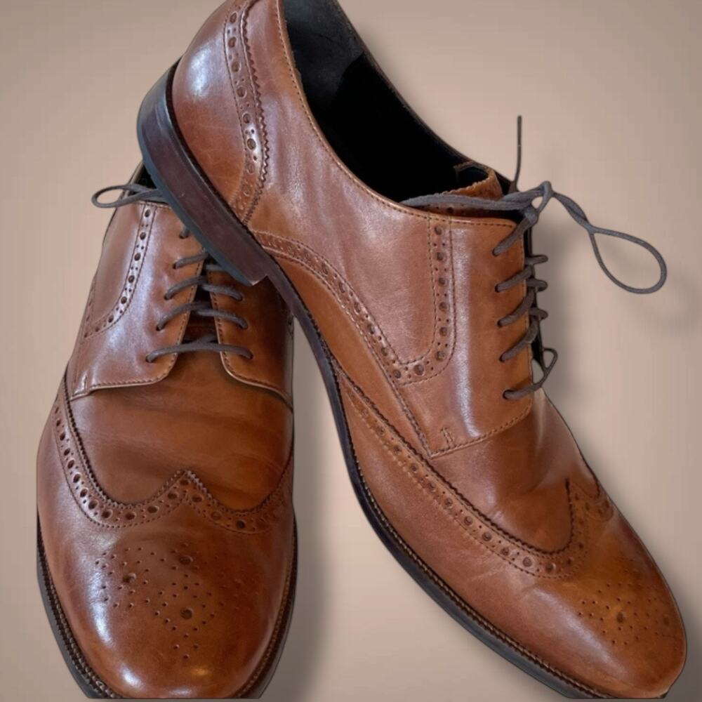 Men's 13M COLE HAN Tan Leather Modern Essentials Classic Wingtip Oxford, EUC